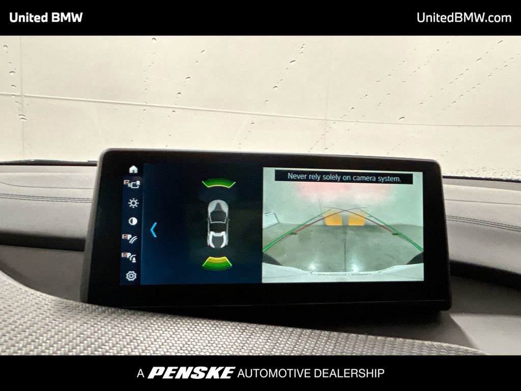 Used 2019 BMW i8 Roadster image 17