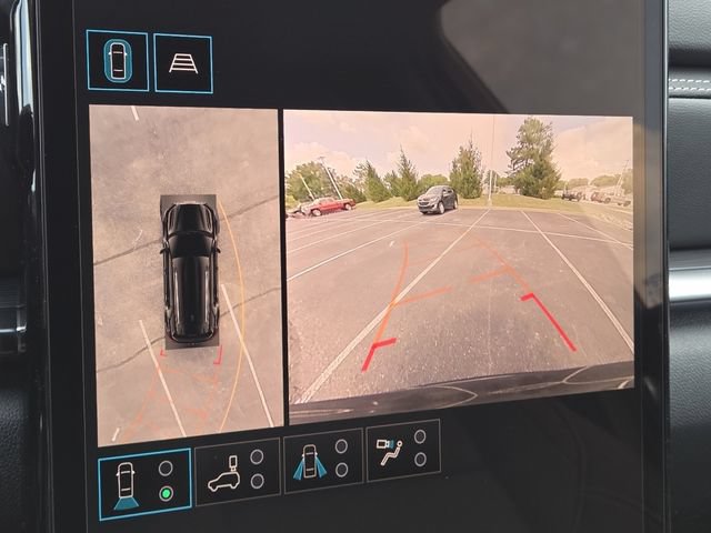 New 2027 GMC Terrain Elevation w/ Elevation Premium Package AWD/4WD image 9