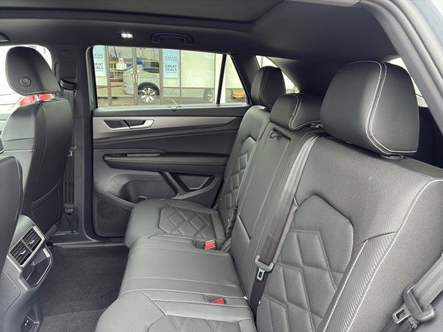New 2026 Volkswagen Atlas Cross Sport SE image 10