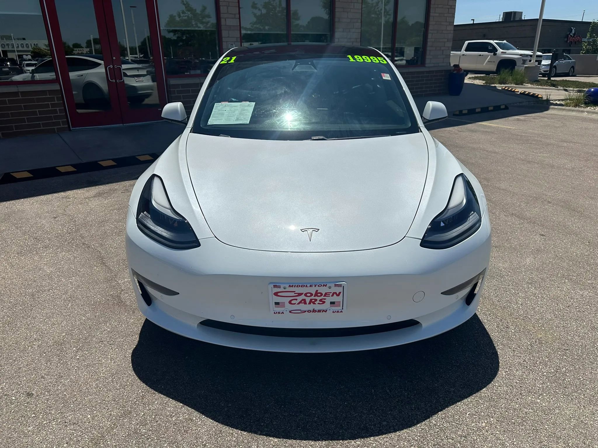 Used 2021 Tesla Model 3 Standard Range Plus RWD image 2