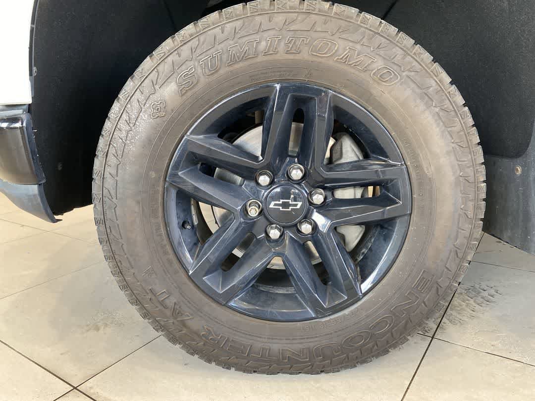 Used 2019 Chevrolet Silverado 1500 Custom Trail Boss w/ Custom Convenience Package AWD/4WD image 20