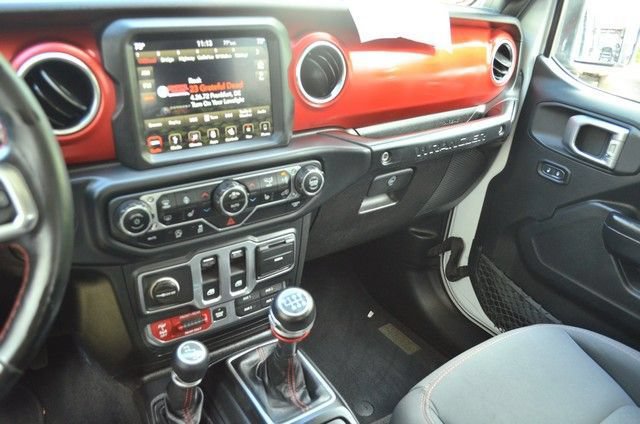 Used 2019 Jeep Wrangler Rubicon AWD/4WD image 24