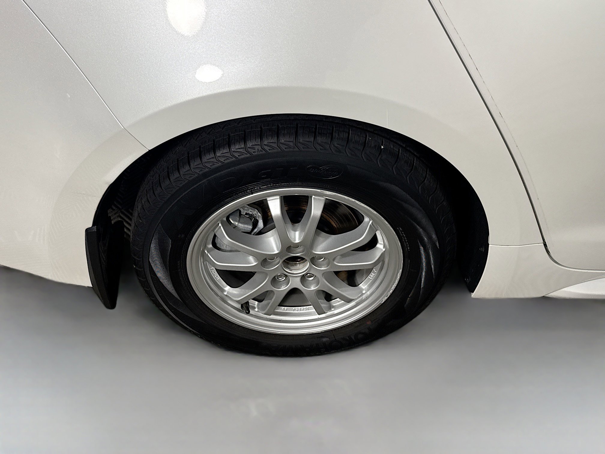 Used 2022 Toyota Corolla LE image 33