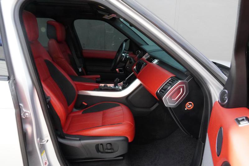 Used 2019 Land Rover Range Rover Sport Supercharged image 9