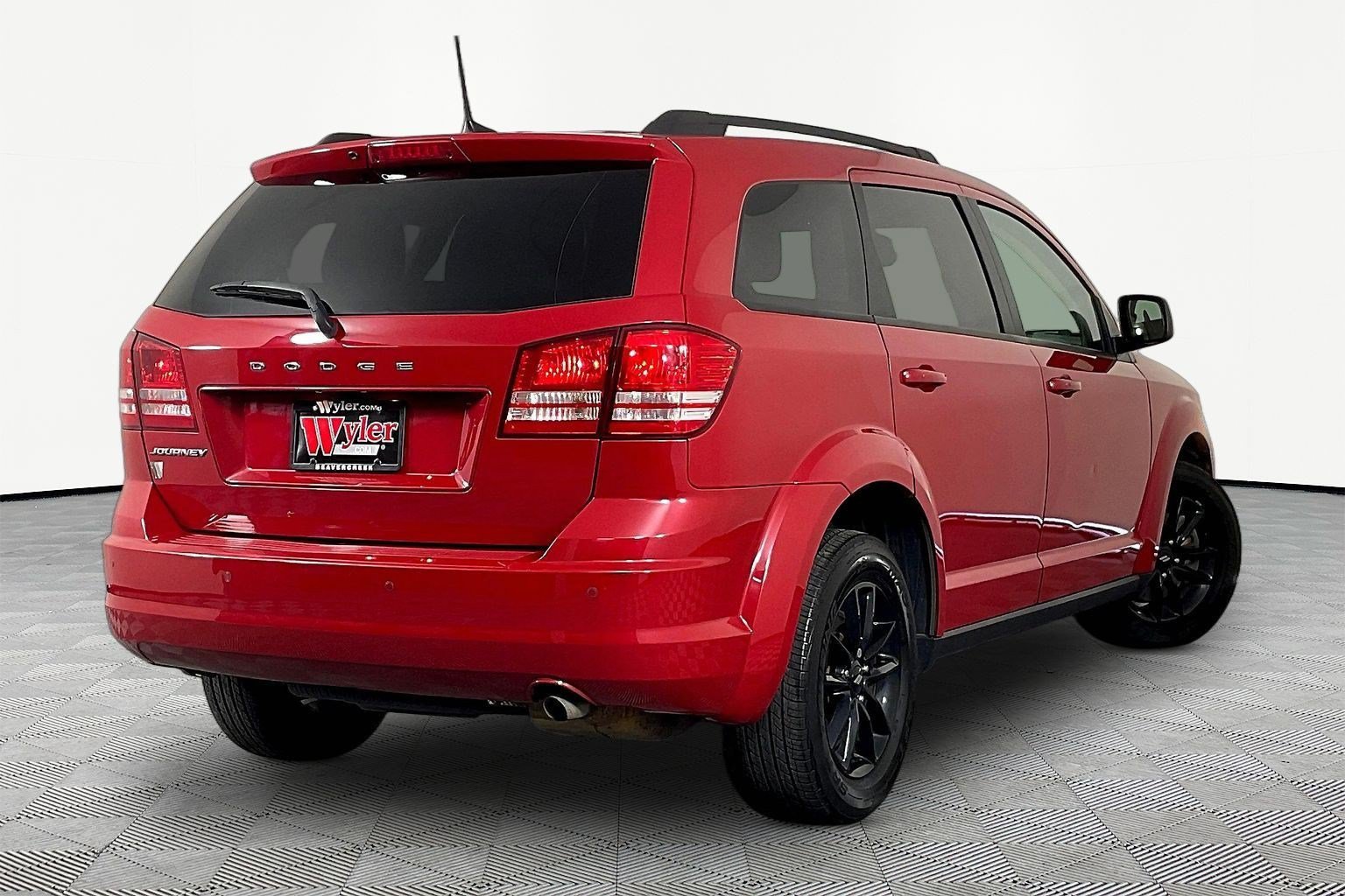 Used 2020 Dodge Journey SE w/ SE Popular Equipment Group FWD image 6