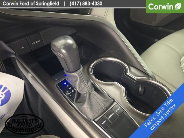 Used 2022 Toyota Camry SE image 24