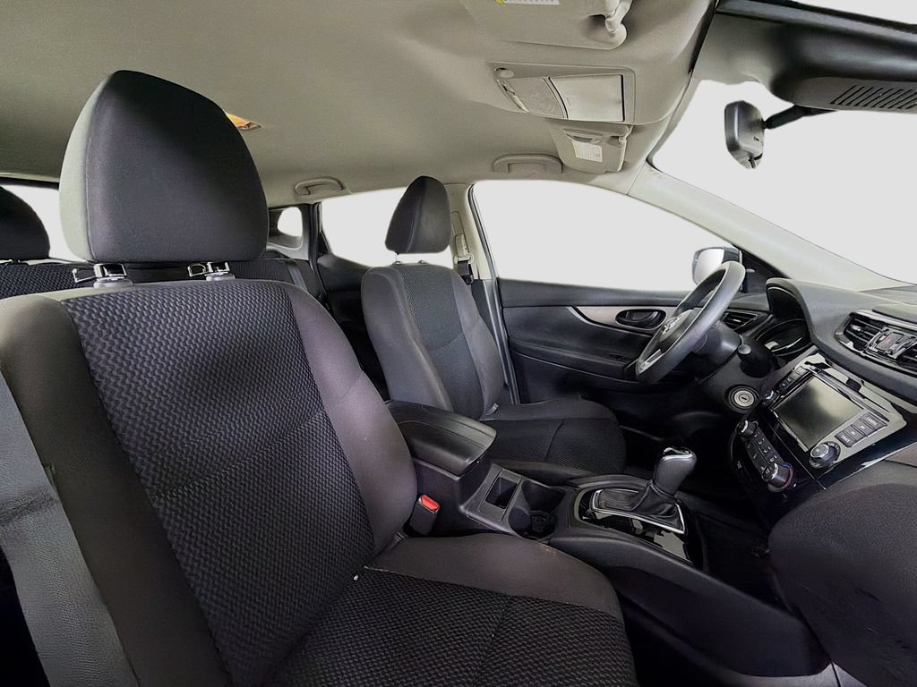 Used 2021 Nissan Rogue Sport S FWD image 29