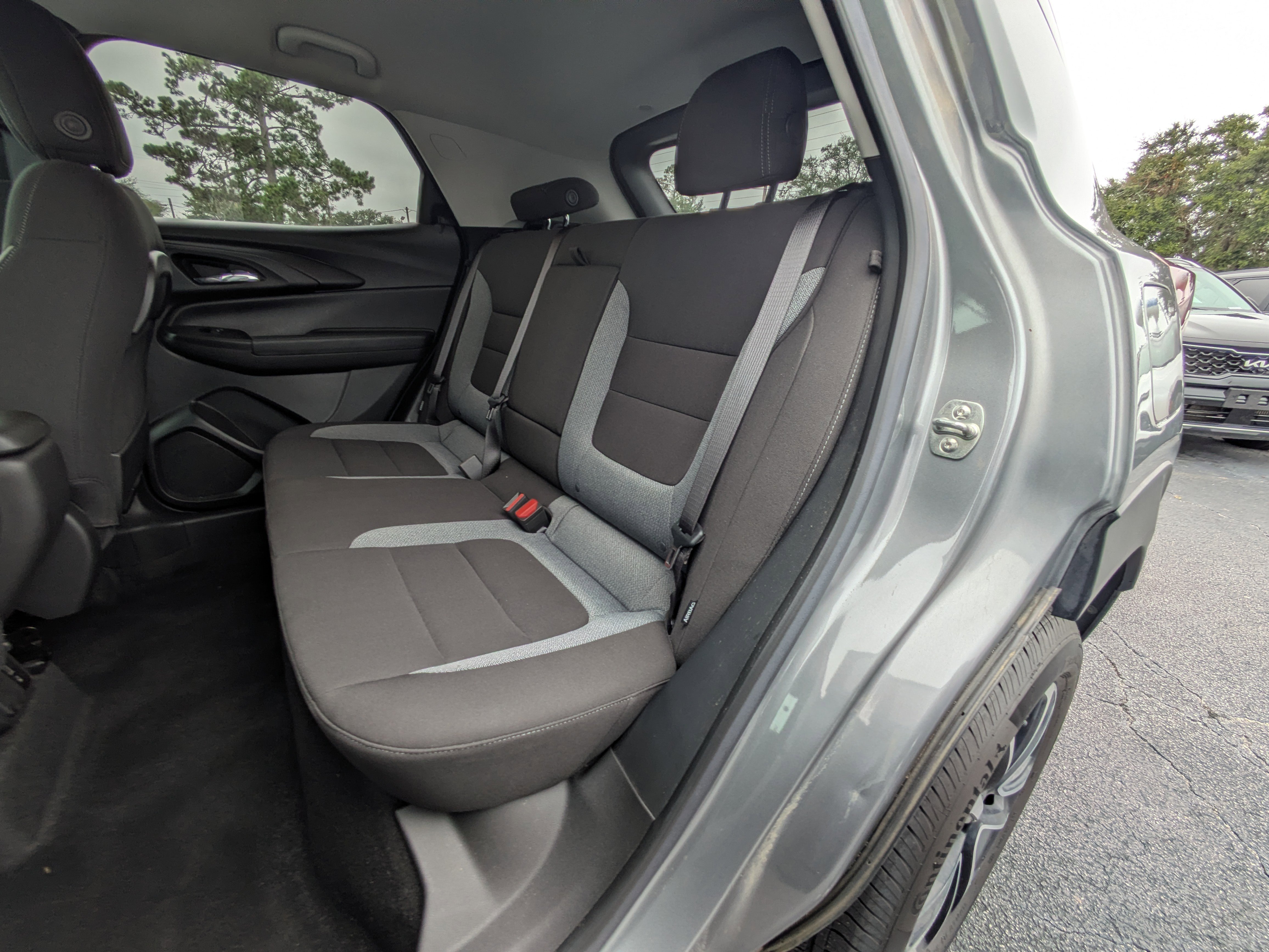 Used 2024 Chevrolet TrailBlazer LT w/ Convenience Package image 7