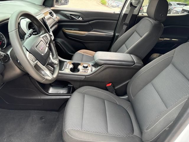 Used 2023 GMC Acadia SLE w/ Driver Convenience Package AWD/4WD image 9