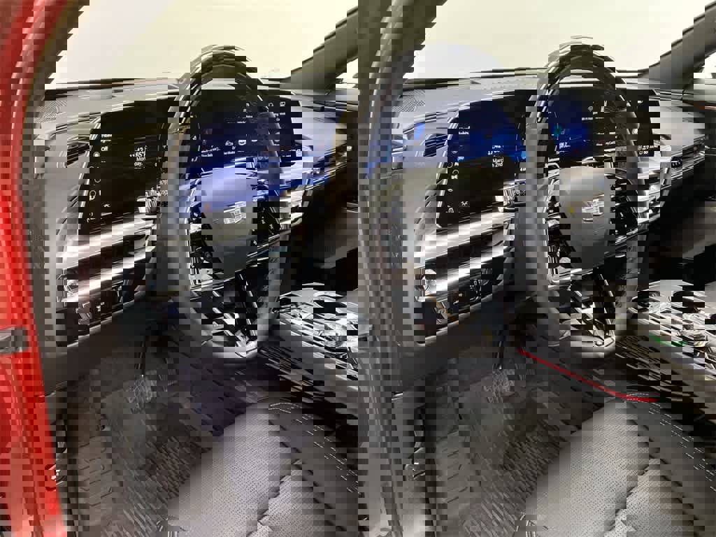 Used 2024 Cadillac Lyriq Luxury w/ LPO, Floor Liner Package image 2