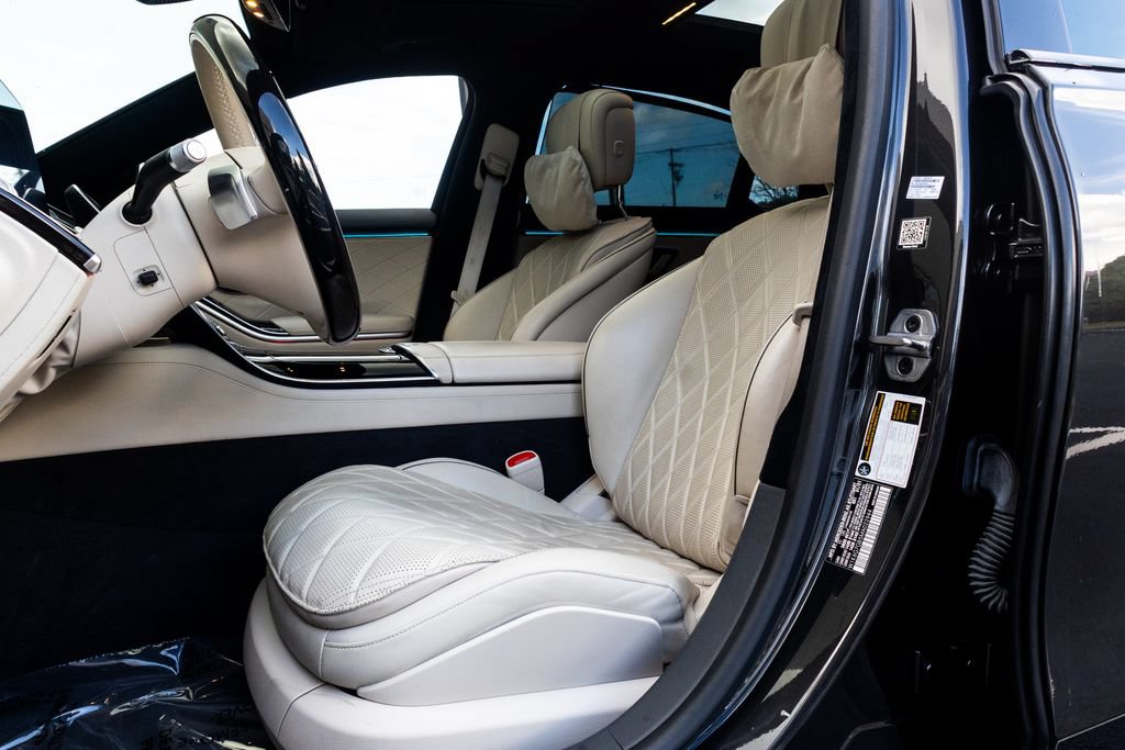 Used 2021 Mercedes-Benz S 580 4MATIC Sedan w/ AMG Line image 45