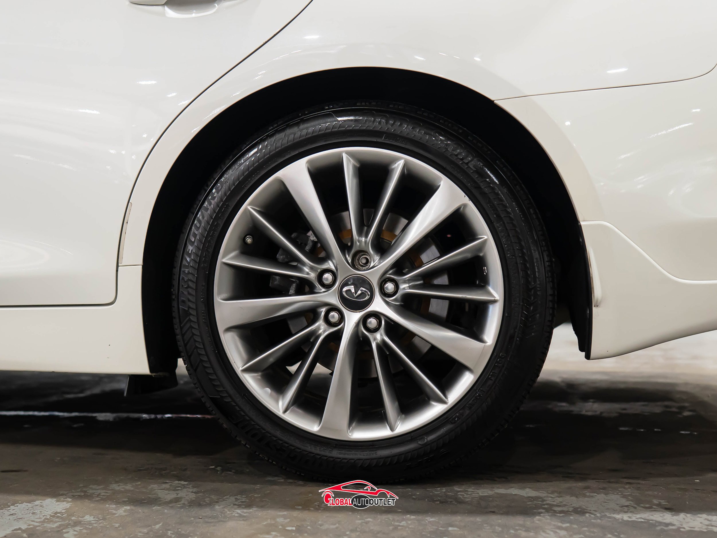Used 2018 INFINITI Q50 Luxe w/ Sensory Package (Luxe) image 12