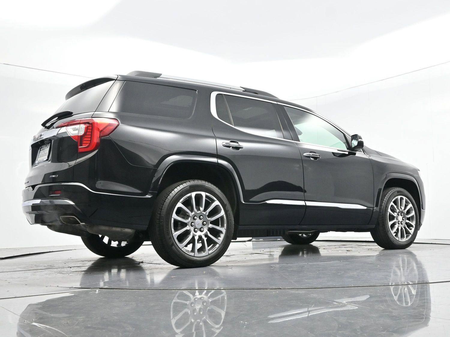 Used 2023 GMC Acadia Denali w/ LPO, Floor Liner Package image 50