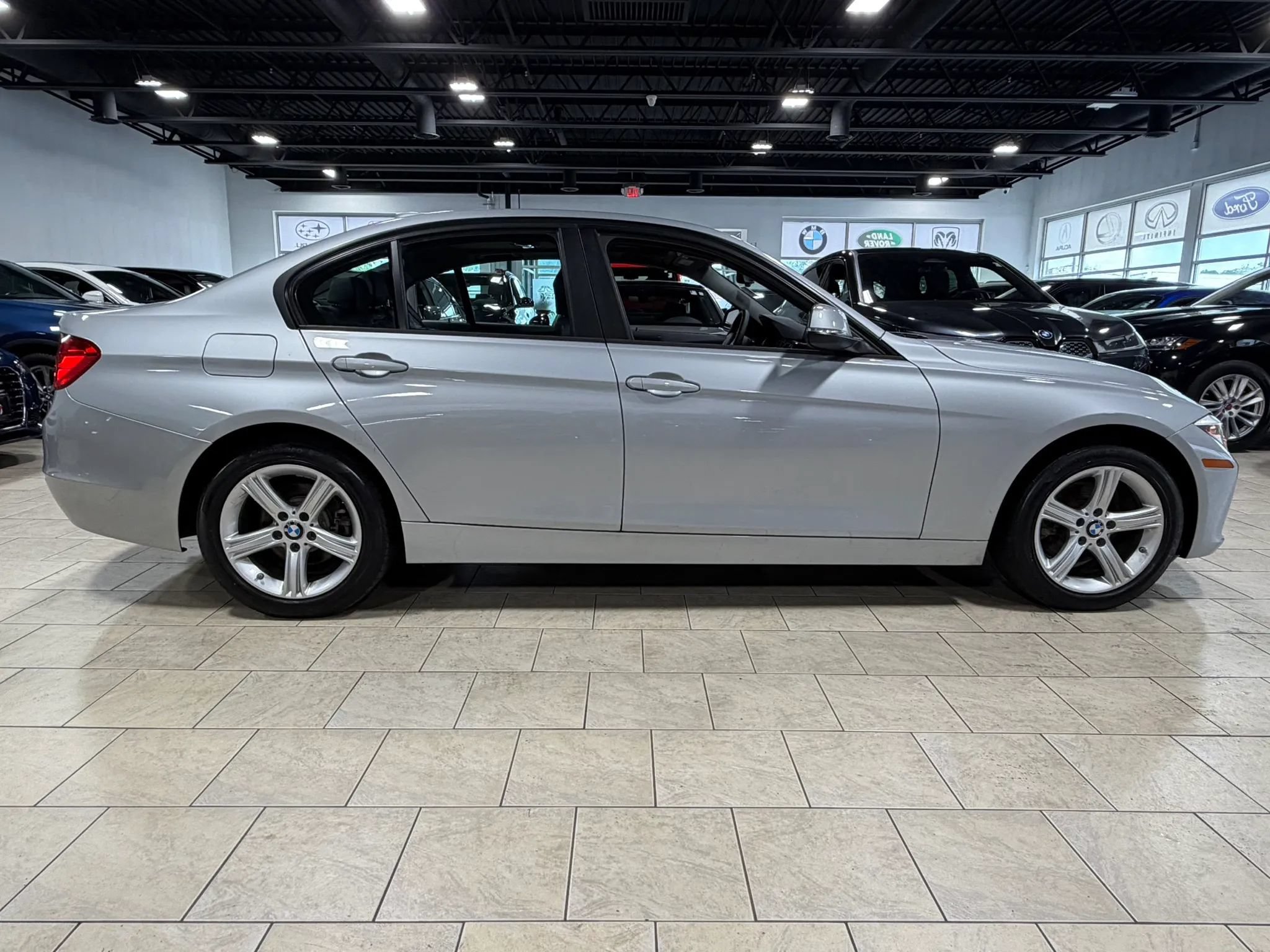 Used 2015 BMW 328i xDrive Sedan AWD/4WD image 23