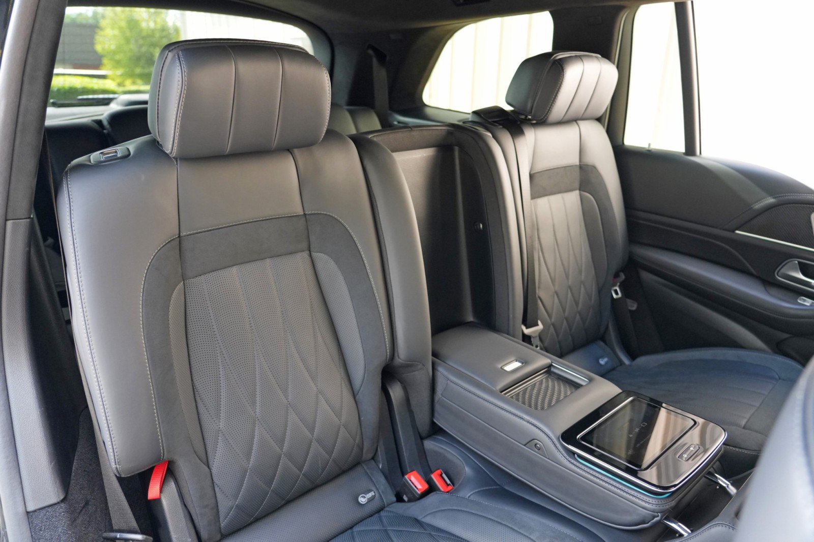 Used 2023 Mercedes-Benz GLS 63 AMG 4MATIC image 54