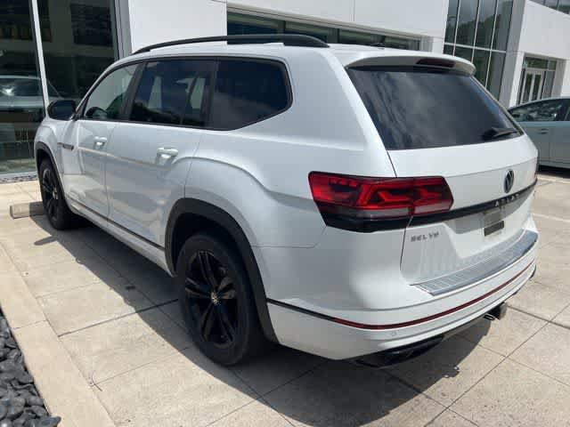 Used 2023 Volkswagen Atlas SEL R-Line AWD/4WD image 3