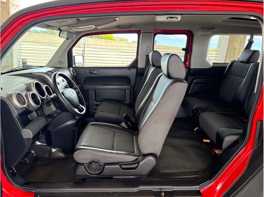 Used 2005 Honda Element EX image 10