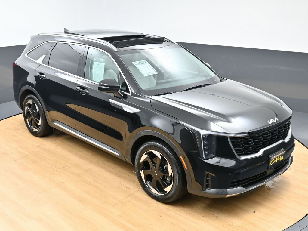 Used 2025 Kia Sorento EX w/ EX Panoramic Sunroof Package image 45