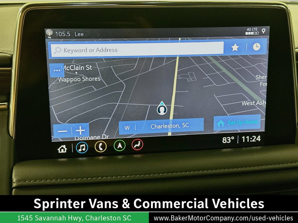 Used 2021 Chevrolet Suburban LT w/ Luxury Package RWD image 14