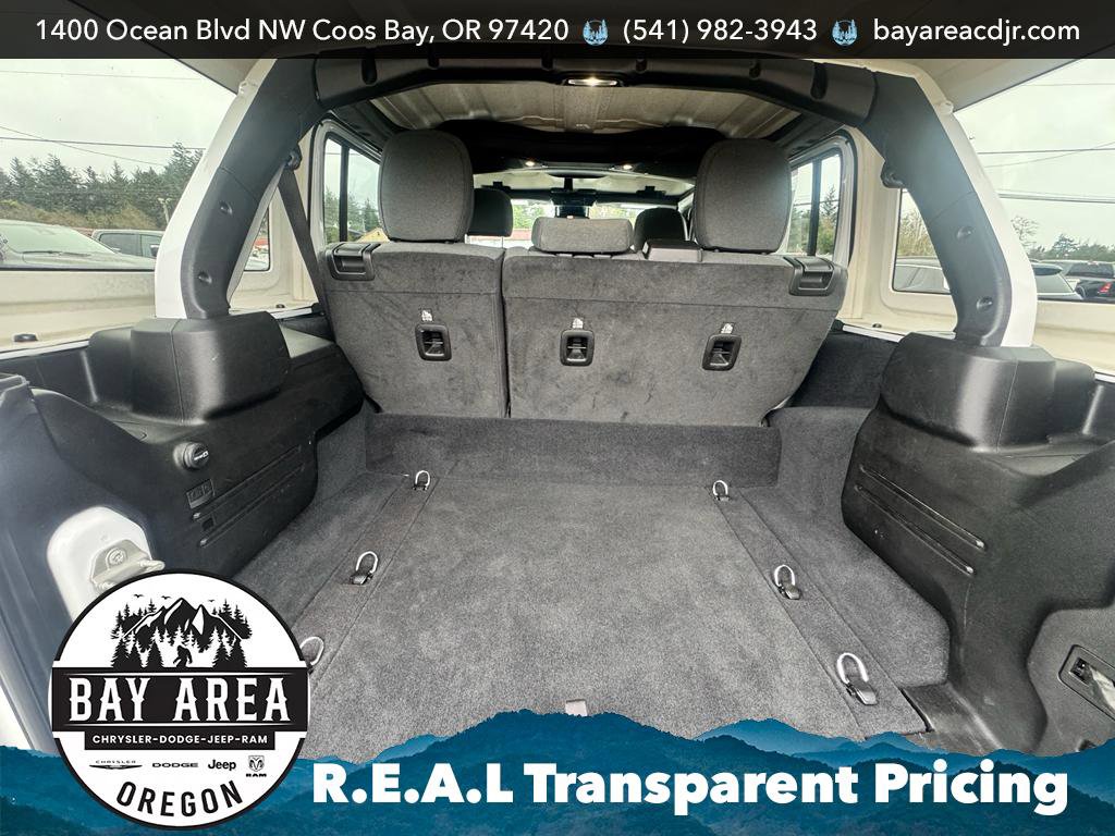 Used 2024 Jeep Wrangler Unlimited AWD/4WD image 8