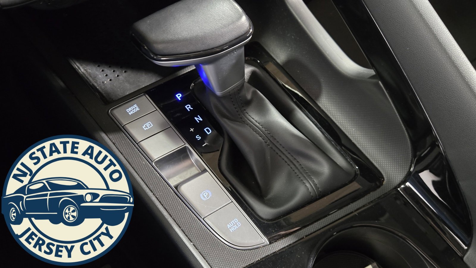 Used 2023 Hyundai Elantra SEL w/ Convenience Package image 16