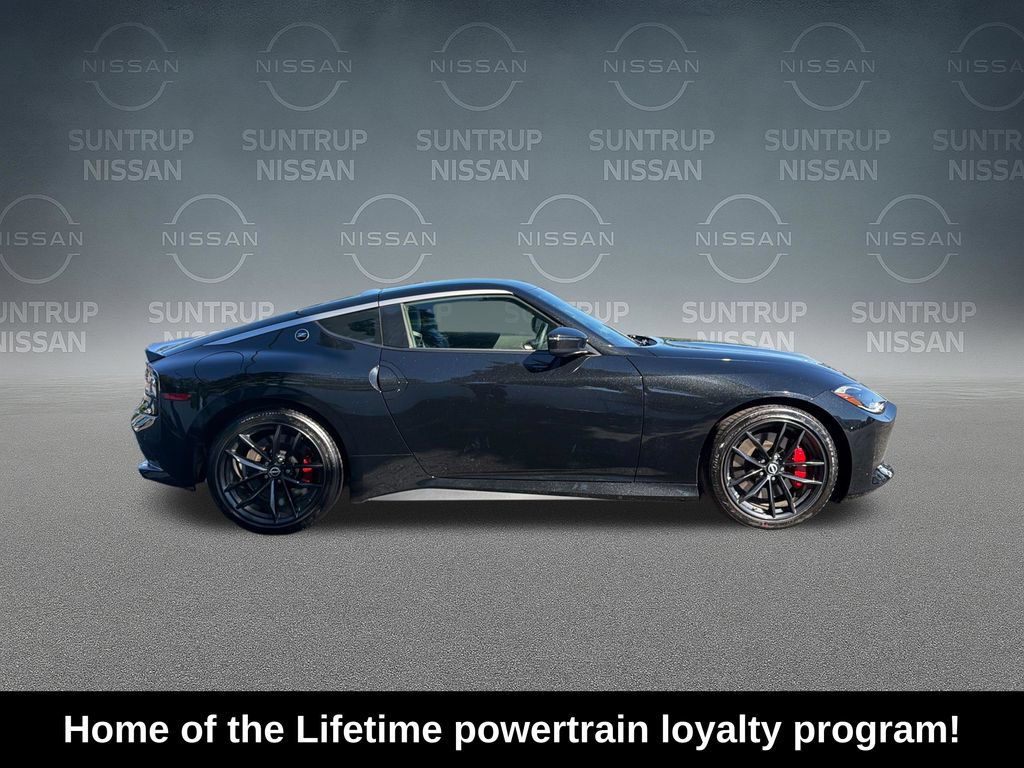 Used 2025 Nissan Z Performance w/ Floor Mat Package RWD image 7