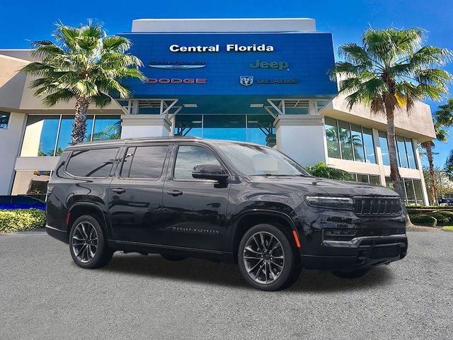 Used 2025 Jeep Grand Wagoneer L Series III w/ Rear Seat Video Group 1 AWD/4WD image 2