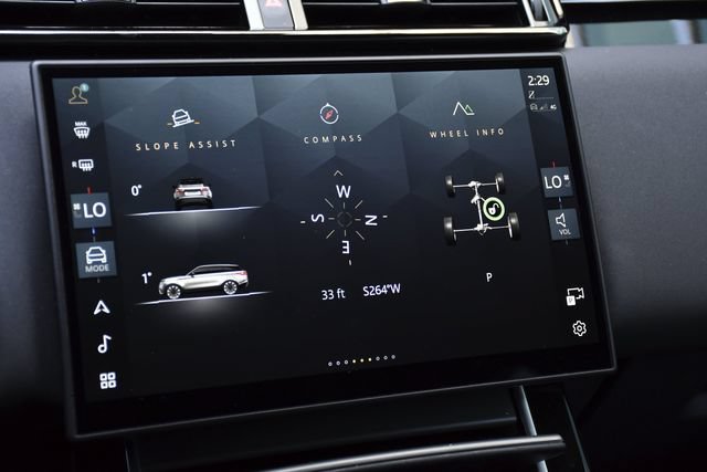 Used 2025 Land Rover Range Rover Velar Dynamic SE AWD/4WD image 16