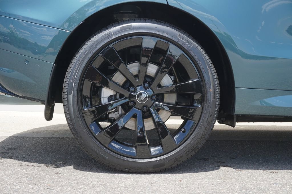 New 2025 Land Rover Range Rover Sport Dynamic SE image 32