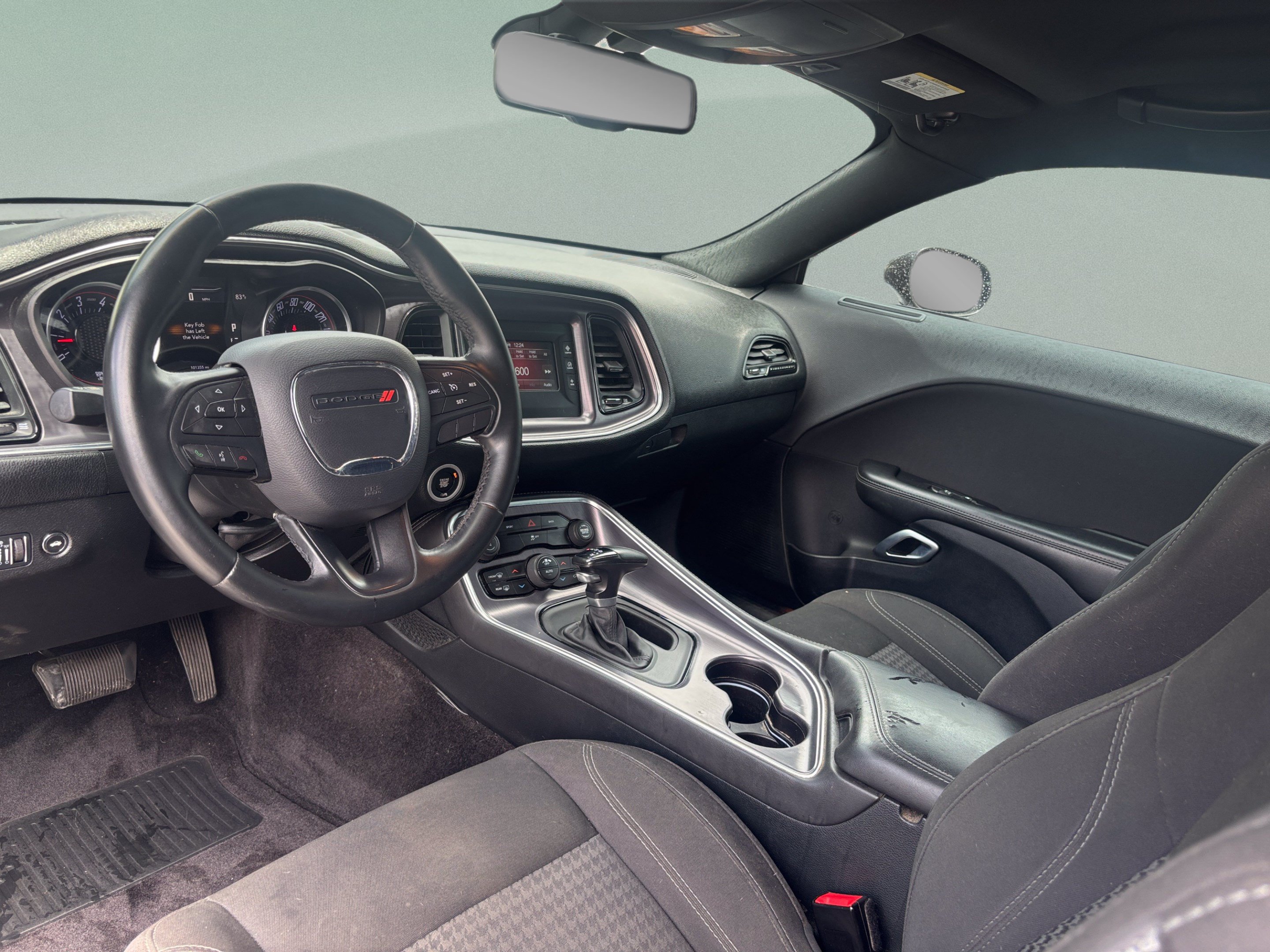 Used 2016 Dodge Challenger SXT RWD image 14