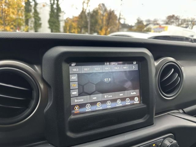 Used 2022 Jeep Wrangler Unlimited Sport image 24