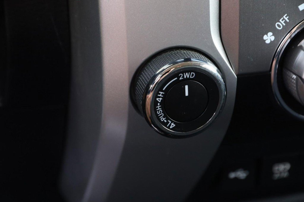 Used 2020 Toyota Tundra SR5 image 17