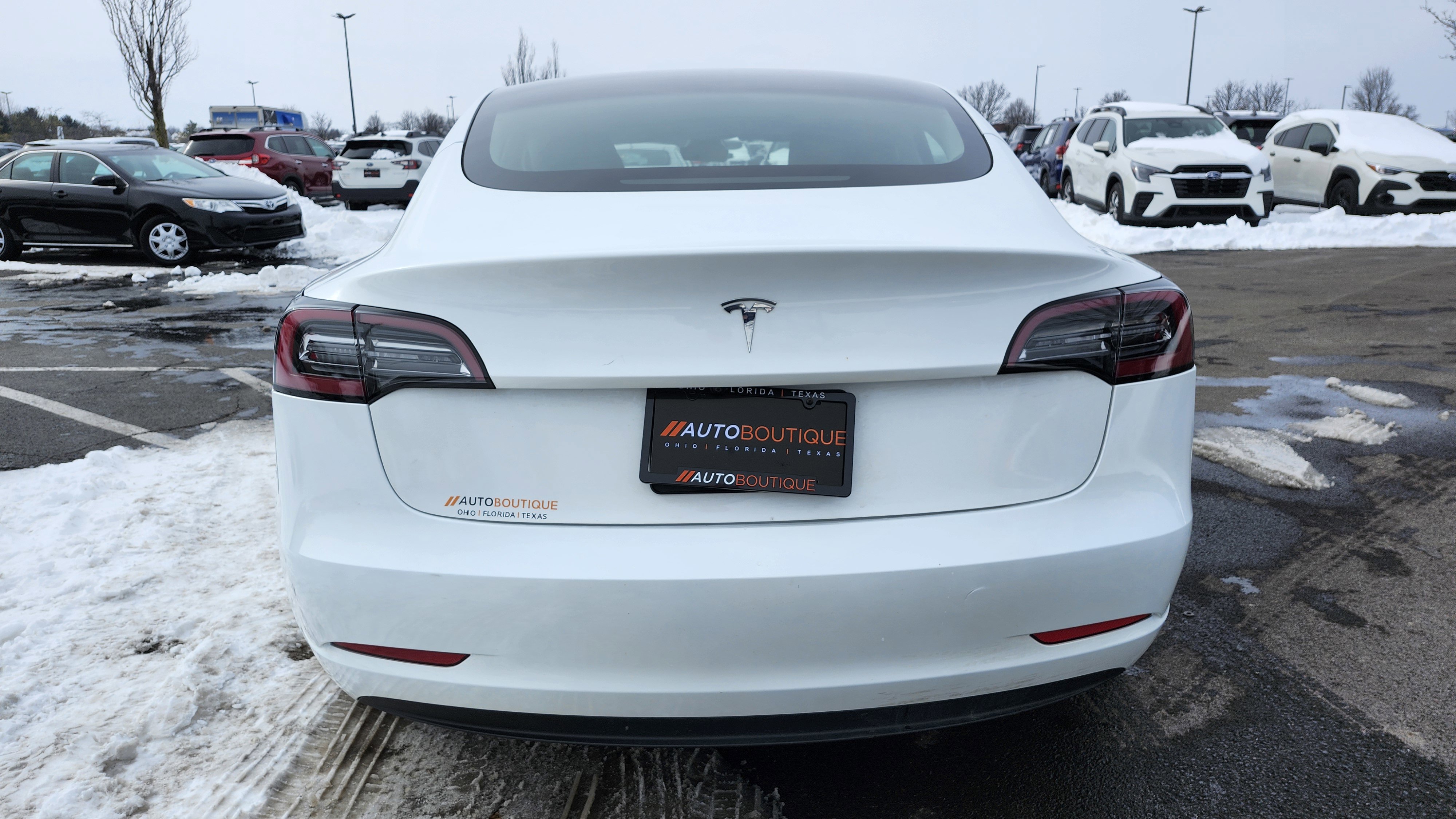 Used 2023 Tesla Model 3 Standard Range image 16