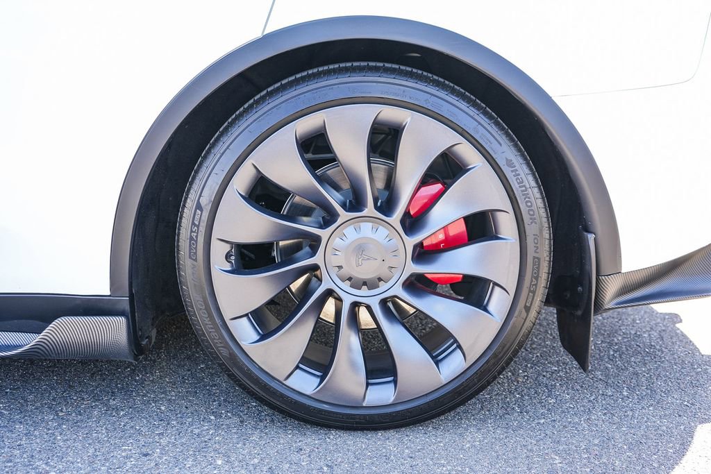 Used 2025 Tesla Model Y Performance AWD/4WD image 11