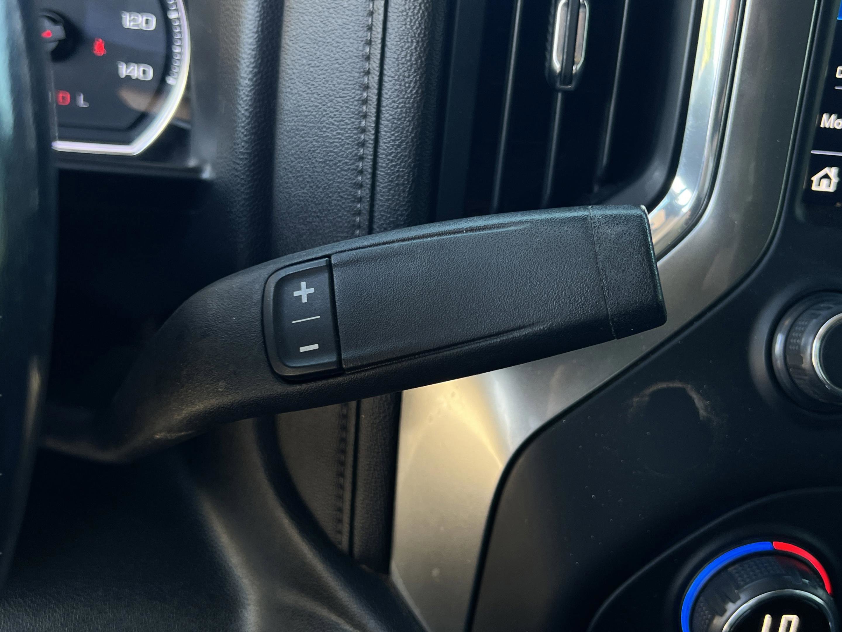 Used 2020 Chevrolet Silverado 1500 LT Trail Boss image 22