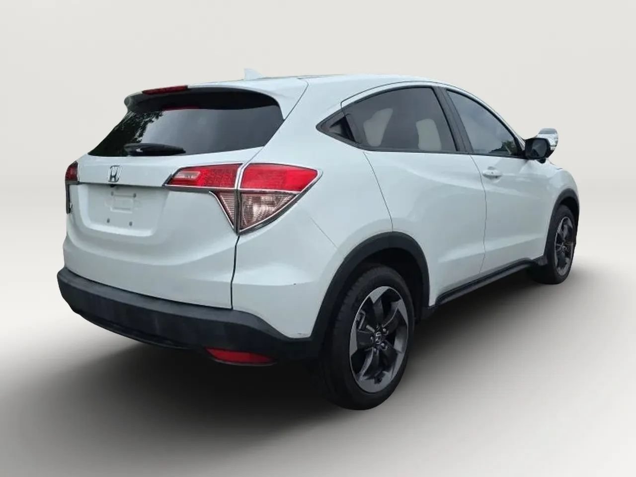 Used 2018 Honda HR-V EX image 6