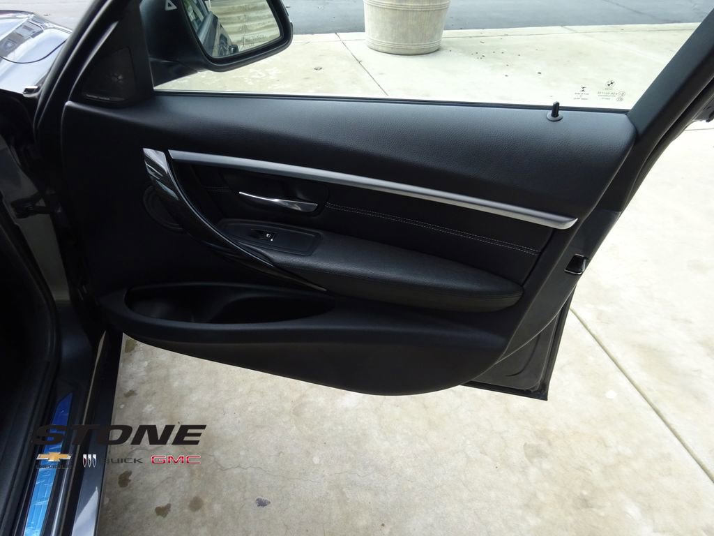 Used 2016 BMW 340i Sedan image 29