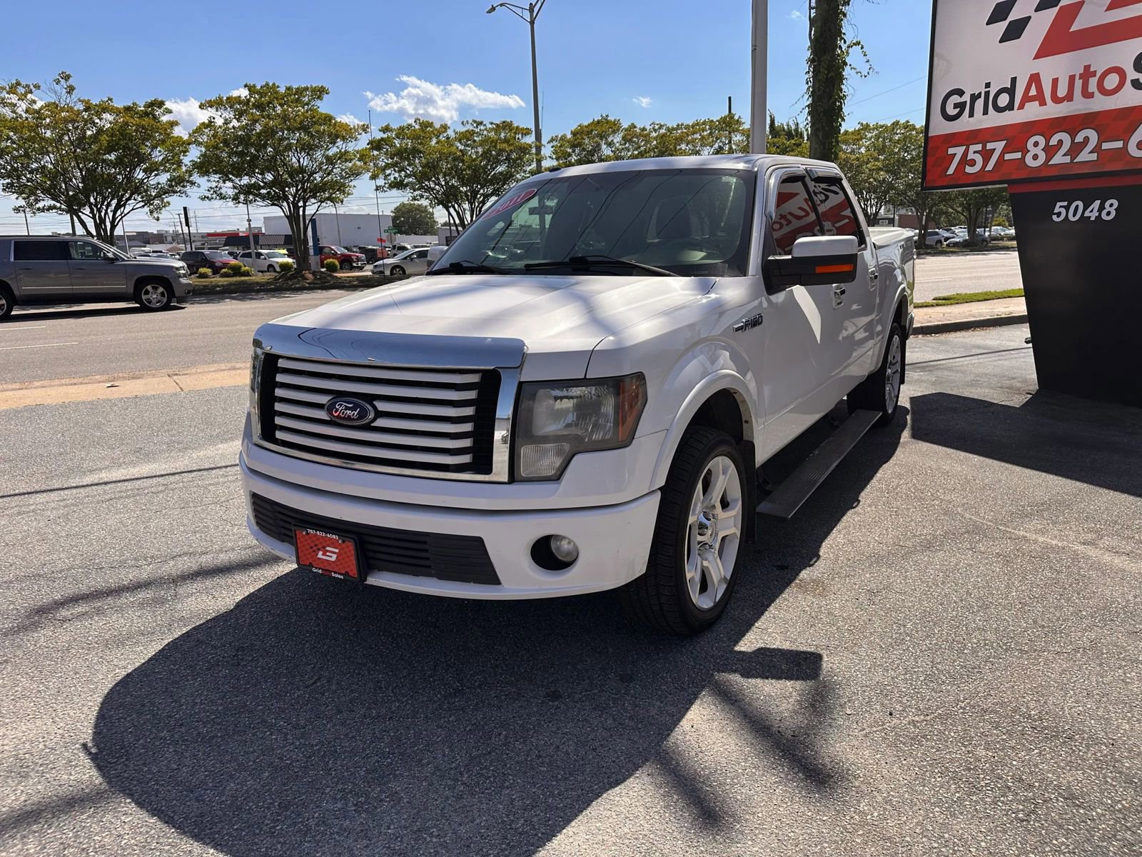 Used 2011 Ford F150 Lariat Limited AWD/4WD image 8