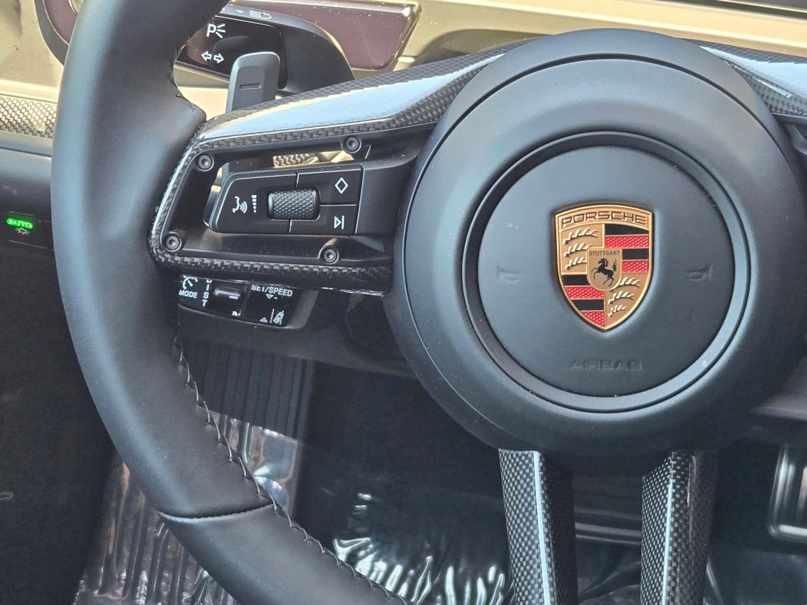 Certified 2026 Porsche Cayenne GTS AWD/4WD image 18