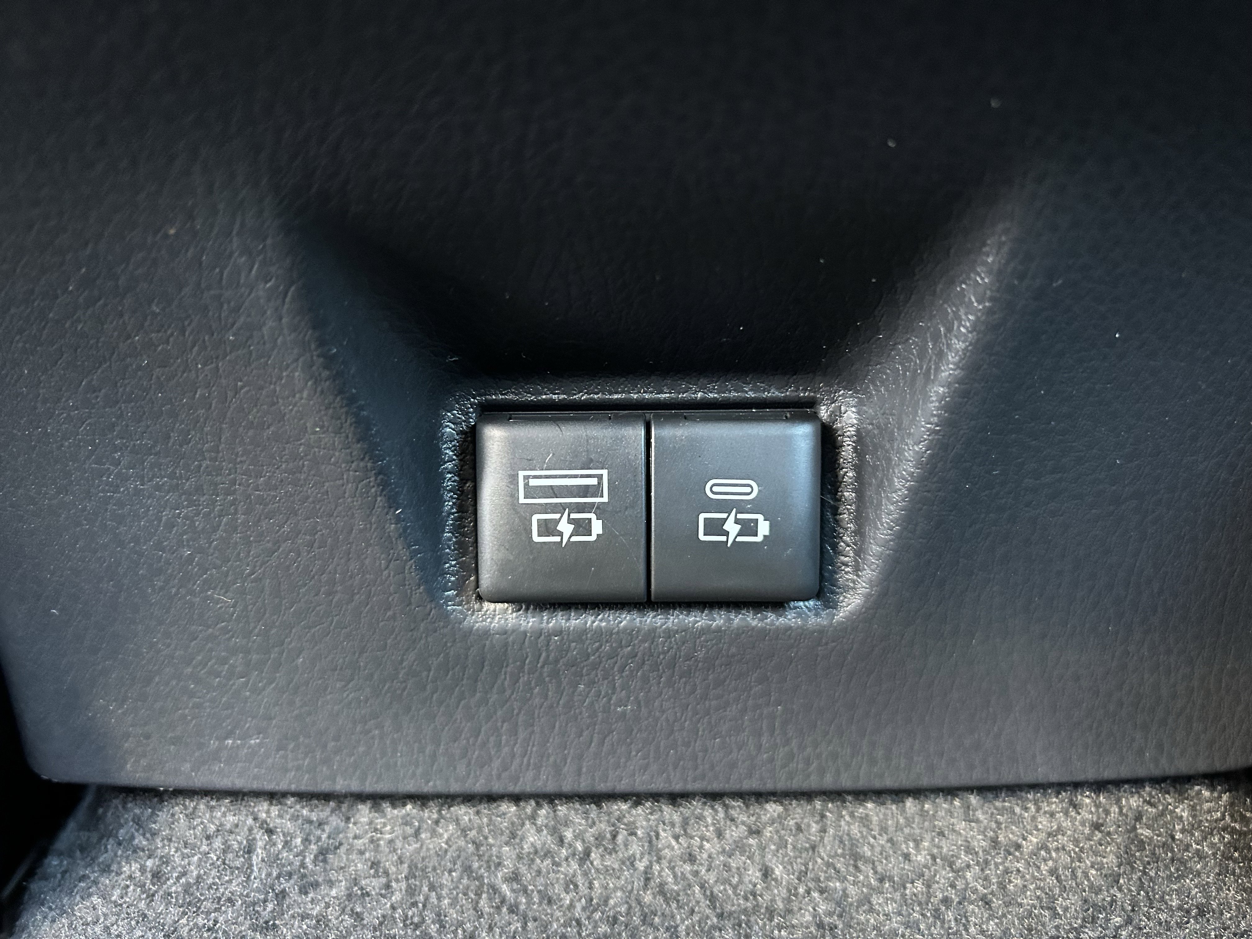 Certified 2025 Toyota Camry SE image 20