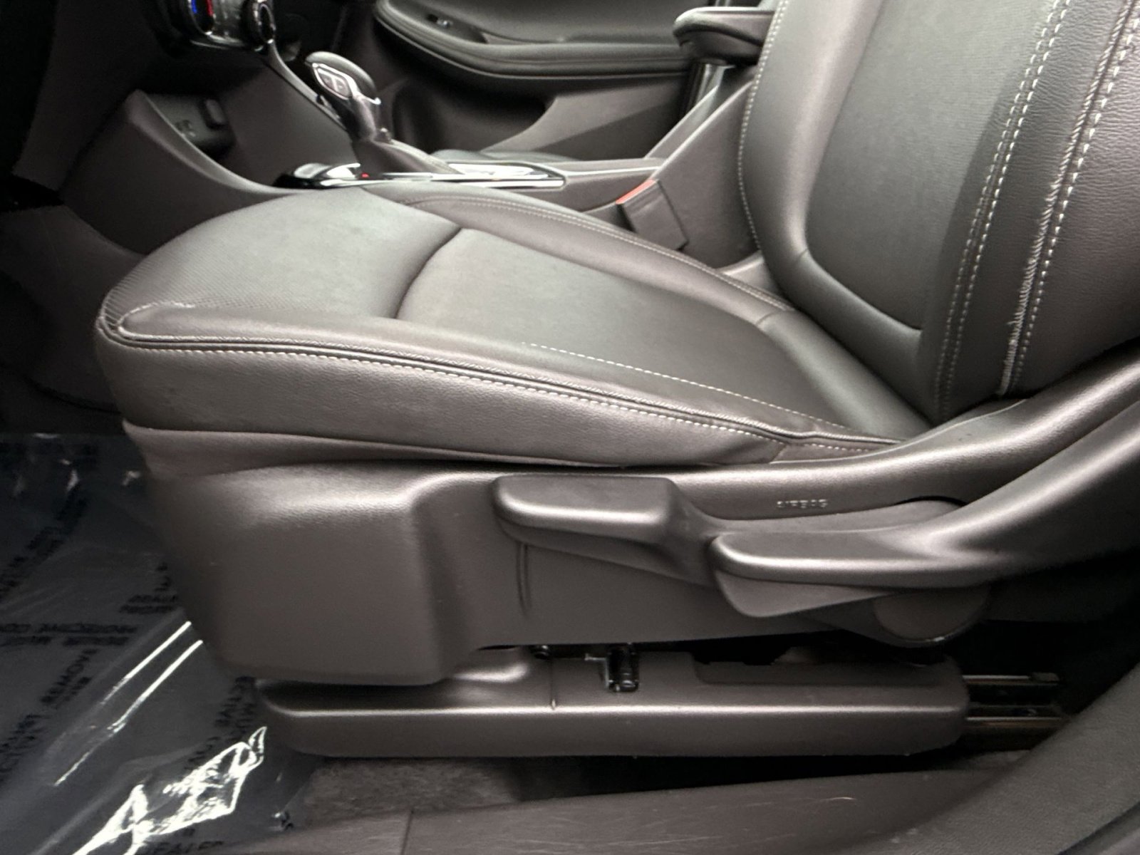 Used 2024 Buick Encore GX Sport Touring image 14