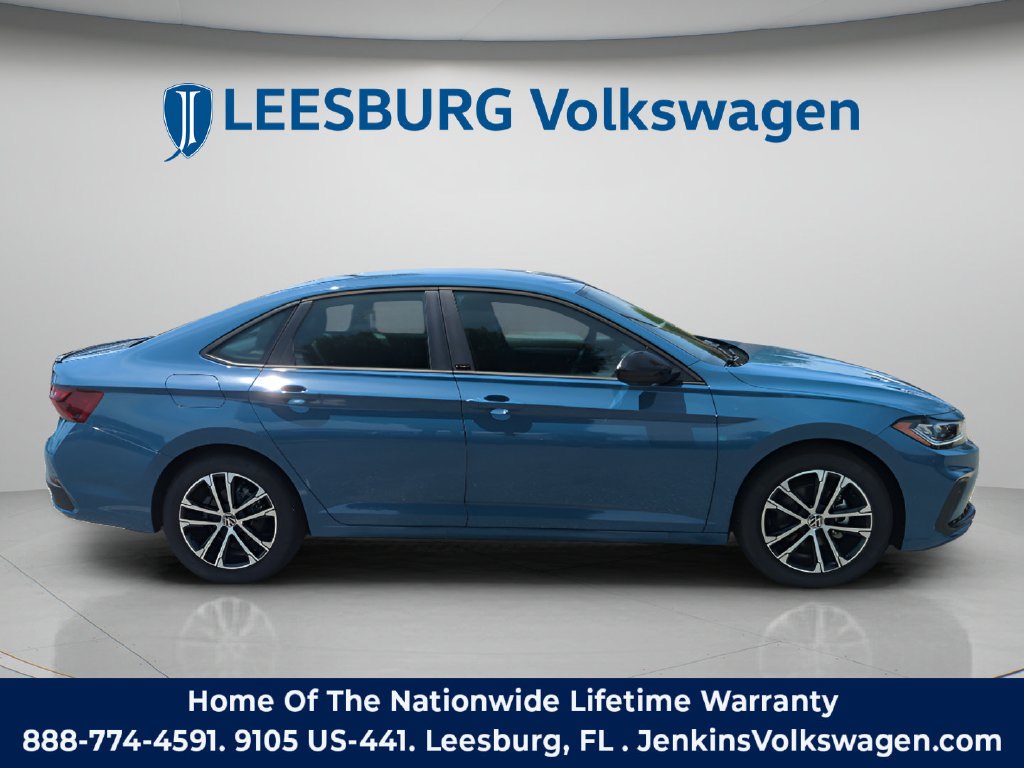 New 2026 Volkswagen Jetta Sport FWD image 3