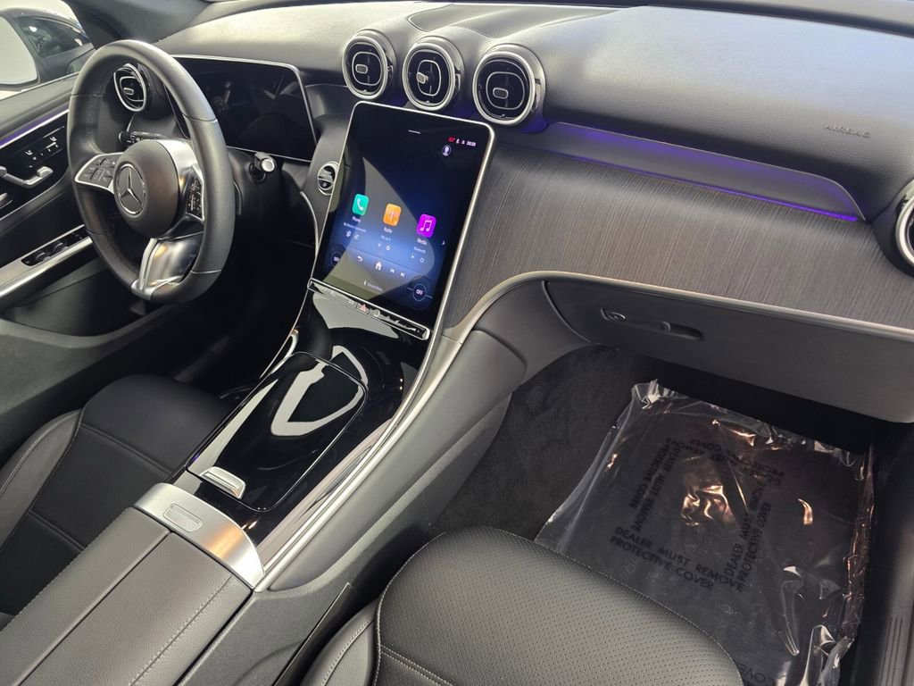 Certified 2025 Mercedes-Benz GLC 300 image 30