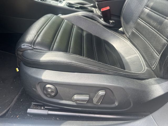 Used 2014 Volkswagen CC Sport image 11