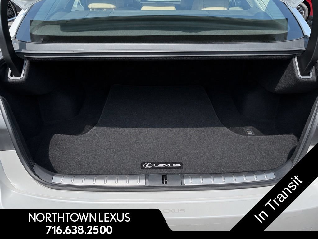 Used 2019 Lexus LS 500 RWD image 17
