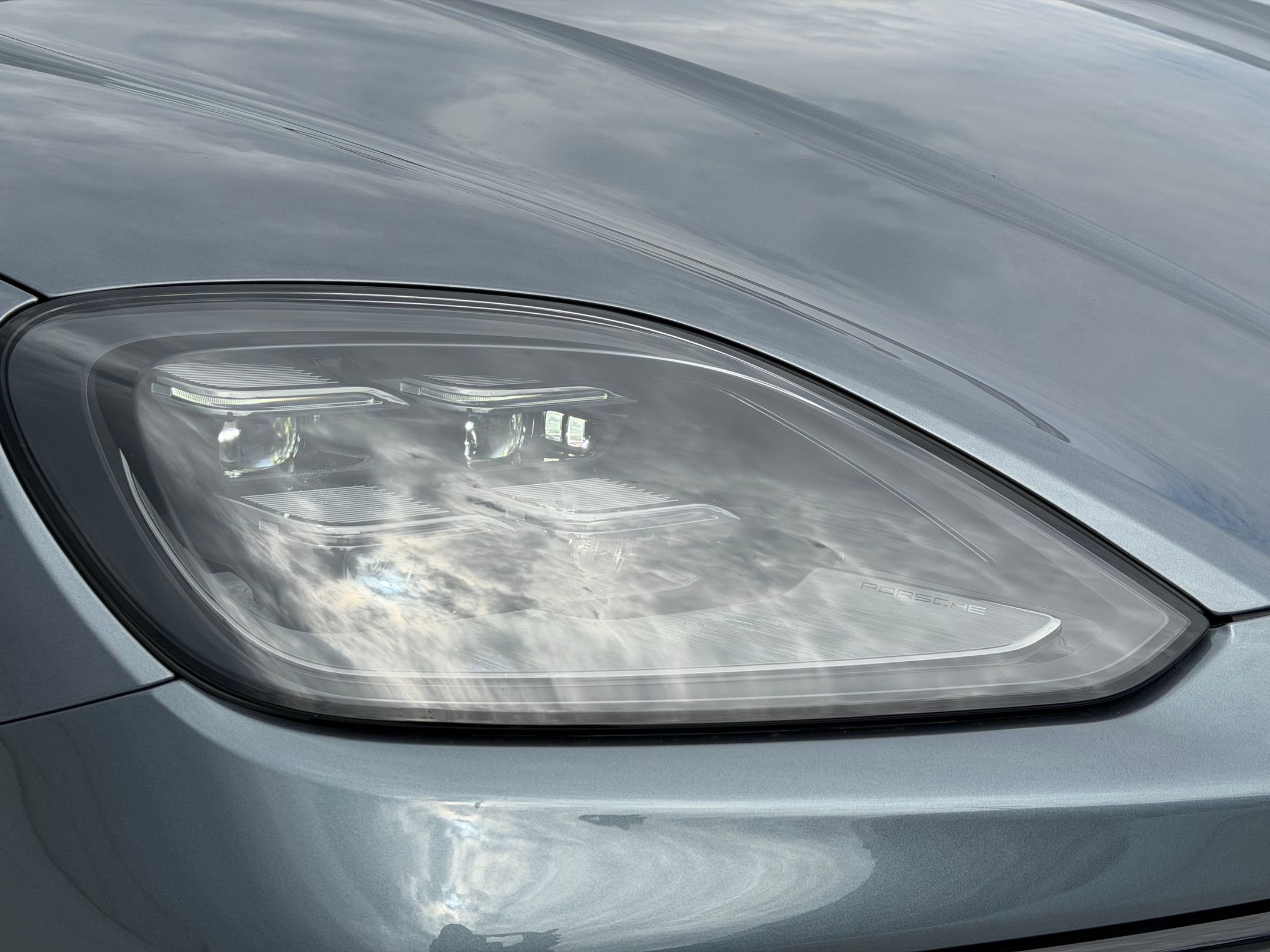 Certified 2026 Porsche Cayenne AWD/4WD image 12