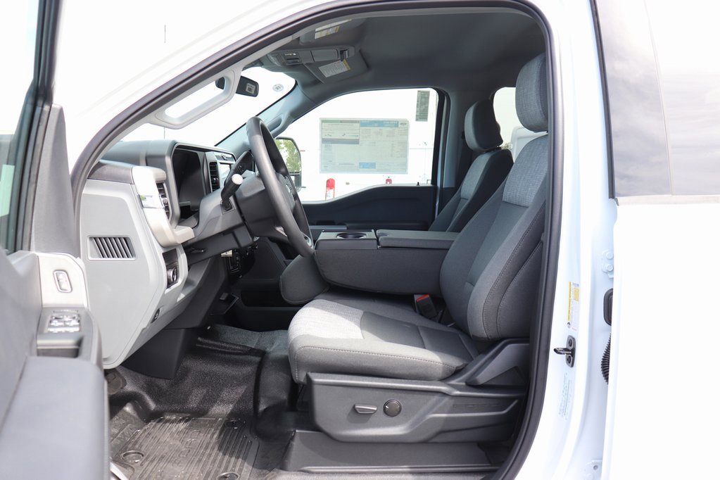 New 2026 Ford F350 4x4 Crew Cab Super Duty image 3