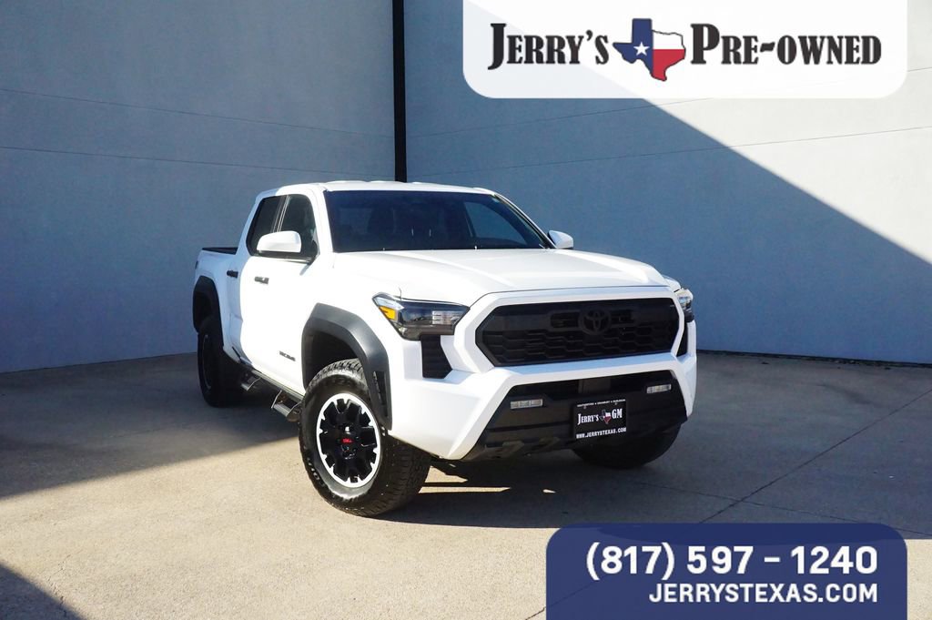 Used 2024 Toyota Tacoma TRD Off-Road image 6