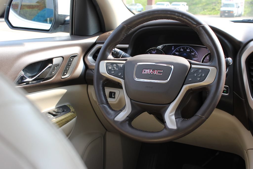 Certified 2018 GMC Acadia Denali w/ Technology Package AWD/4WD image 51