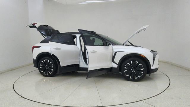 Used 2025 Chevrolet Blazer EV RS image 73